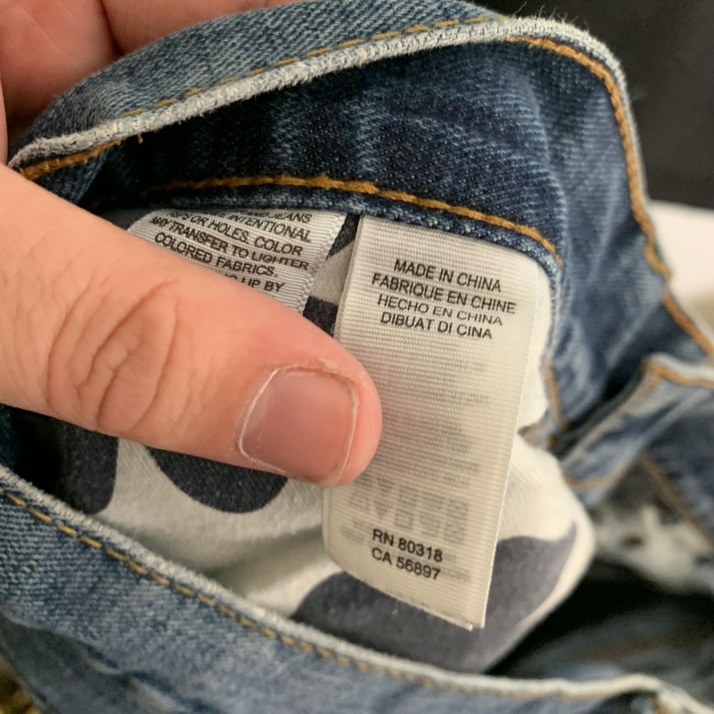 Lucky Brand Jeans Mens 34x30 Light Blue 221 Original Straight Distressed‎ Denim - Picture 10 of 15